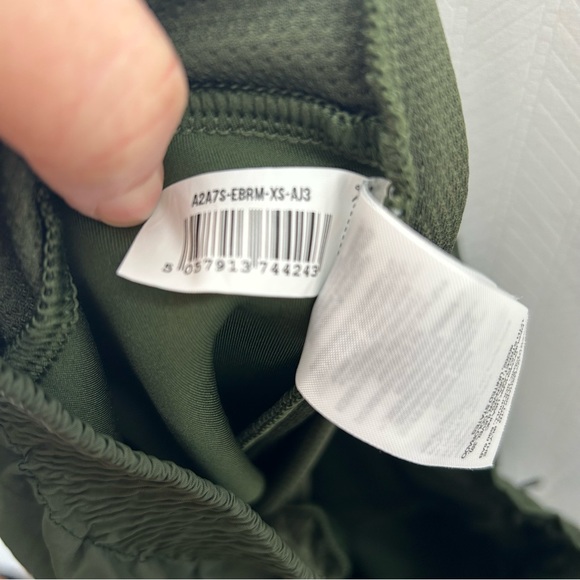 Gymshark green cargo pants - Picture 5 of 8